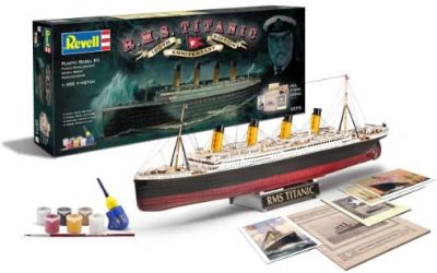 Revell- Control 1/400 Gift Set 100 Years Titanic Special Edit, Colore…