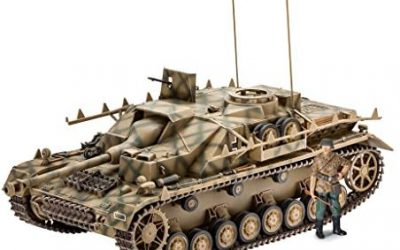 Revell- SD.Kfz. 167″ StuG IV Modello Kit Carro Armato, Multicolore, 3255